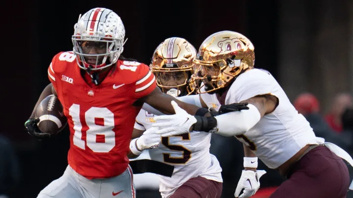 同时揭示了 同时揭示了